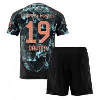 Maglia Calcio Bayern Munich Alphonso Davies #19 Seconda Divisa Bambino 2024-25 Manica Corta (+ pantaloncini)